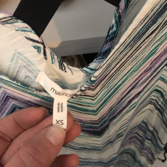 Maurice’s XS small tank - Picture 3 of 3